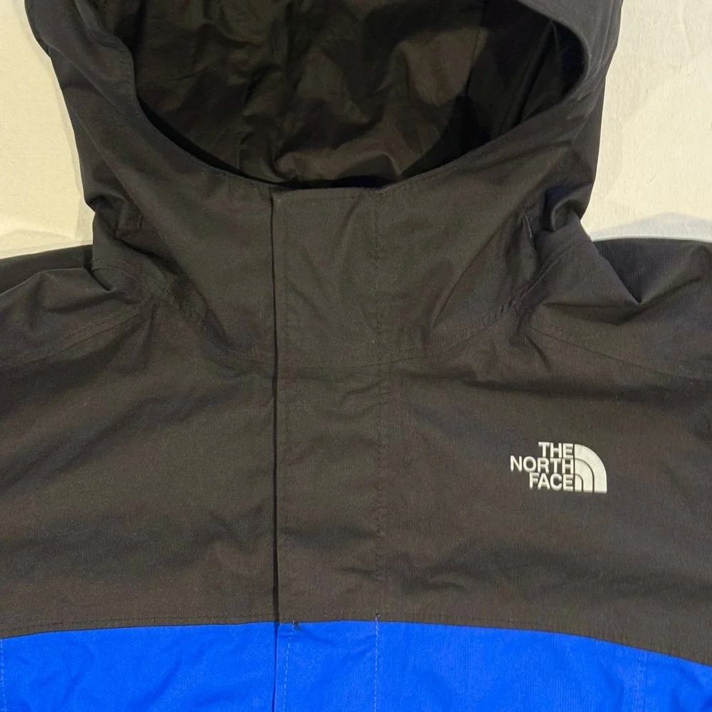 The North Face Resolve Reflective Jacket Boys Medium 10-12 Waterproof TNF Spring - Picture 2 of 8